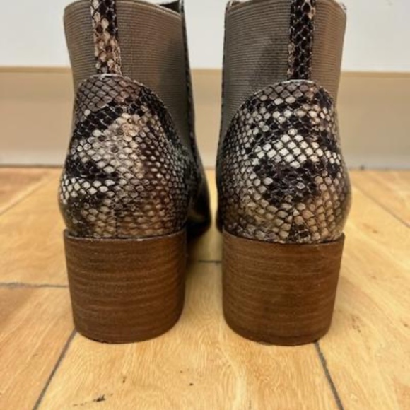Chinese Laundry Snakeskin Booties - Picture 8 of 8